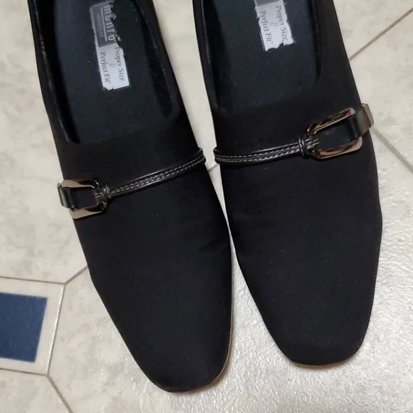 Munro Cindy black pumbs size 8N M207487 - Picture 2 of 7
